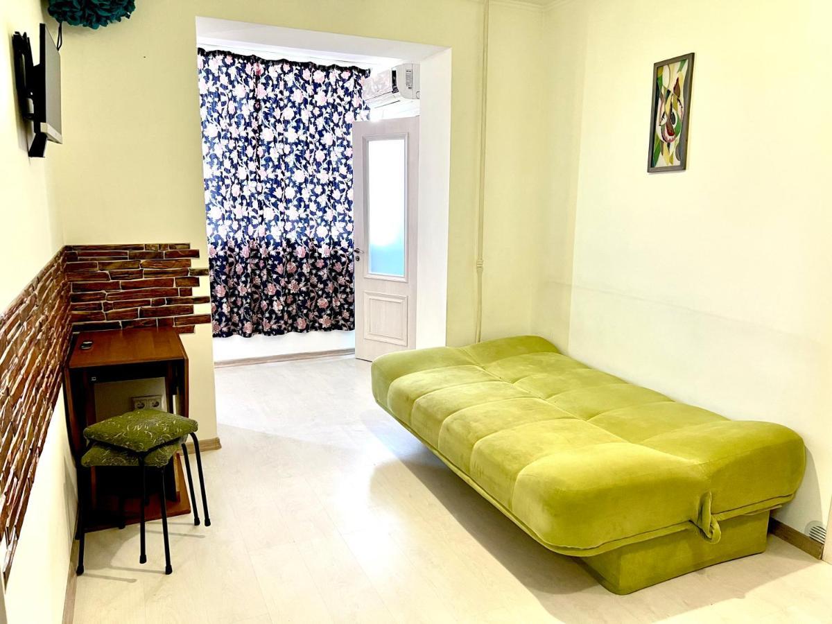 Fantastic View On Chisinau Center - Super Fast Wifi - Two Botanical Gardens - 2Br Apartment Exterior photo